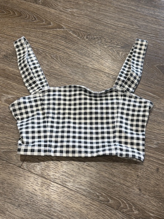 Forever 21 Tops - Forever 21 Black and White Gingham Crop Top